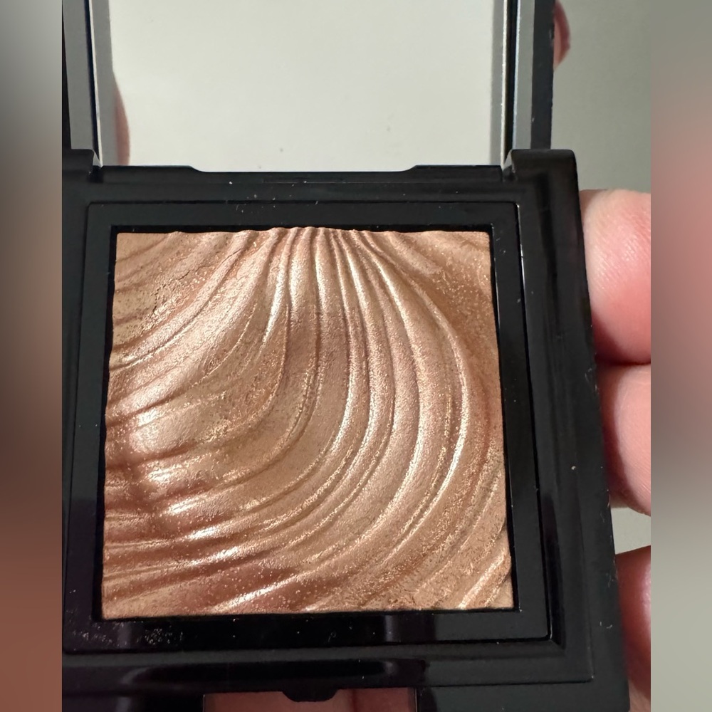 Sephora - Prisma Chrome - Moon Beam  ☀️ SUPER RARE ☀️
